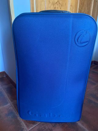 Maleta azul grande con ruedas 27 alto x 17 ancho 
