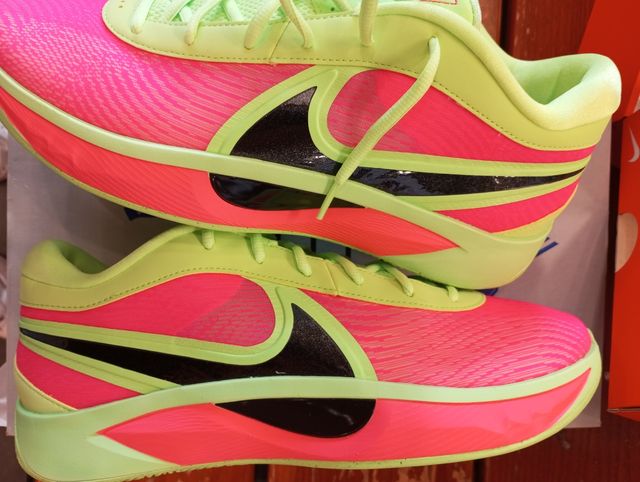 Zapatillas Giannis Freak 6 talla 45