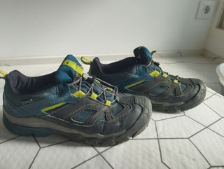 Zapatos montaña niño - TREK