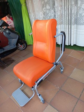 Sillón traslado naranja