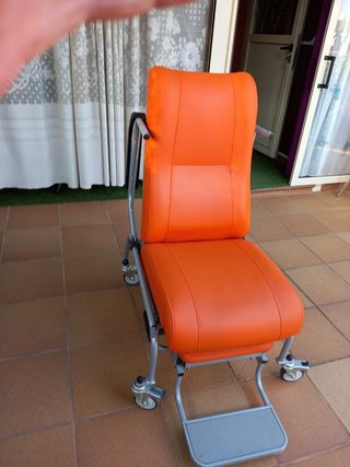 Sillón traslado naranja