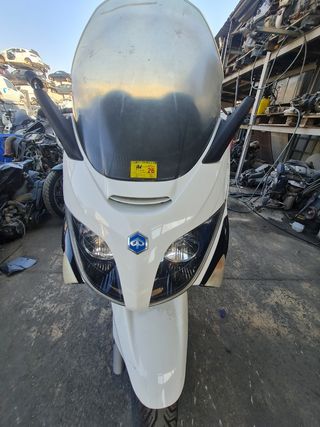 Piaggio Xevo 125: Despiece