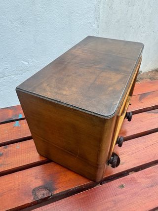 Radio de Madera antigua