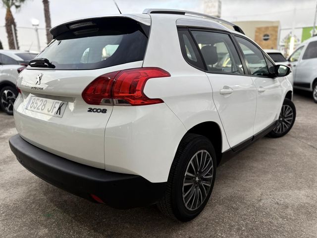 Peugeot 2008 2015