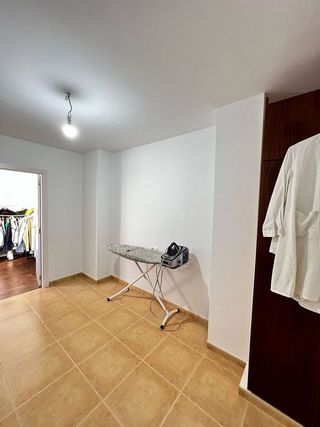 Casa adosada en venta en Lebrija