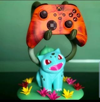 Soporte mando Bulbasaur XBOX PS5
