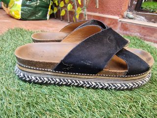 Sandalias negras piel nº38