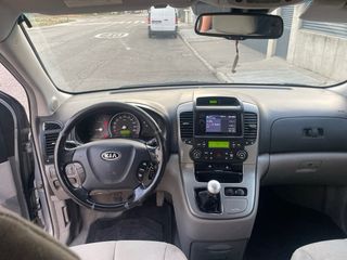 KIA Carnival 2009