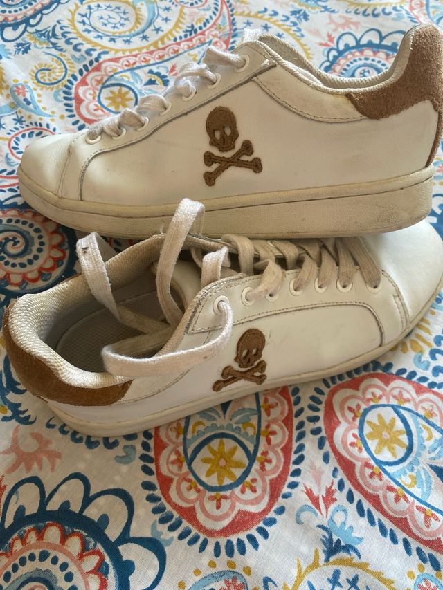 Zapatillas Scalpers blancas