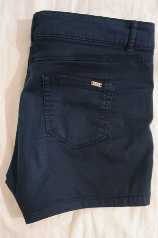 Shorts Stradivarius Chica