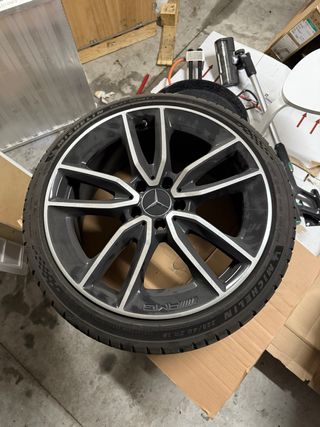 Llantas Mercedes AMG 225/40ZR19