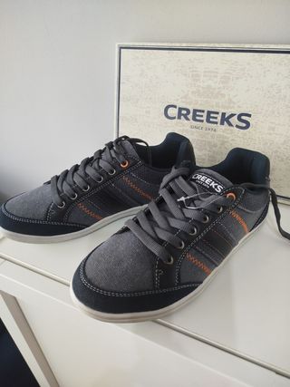 Zapatillas Deportivas CREEKS hombre - Talla 40. 