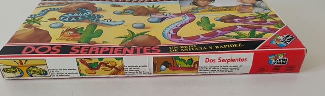 Antiguo juego de mesa Dos Serpientes de  Feber