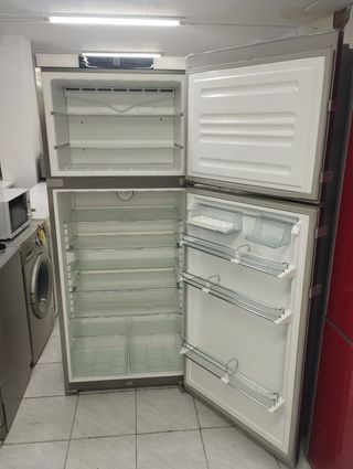 Nevera Liebherr - Acero inoxidable