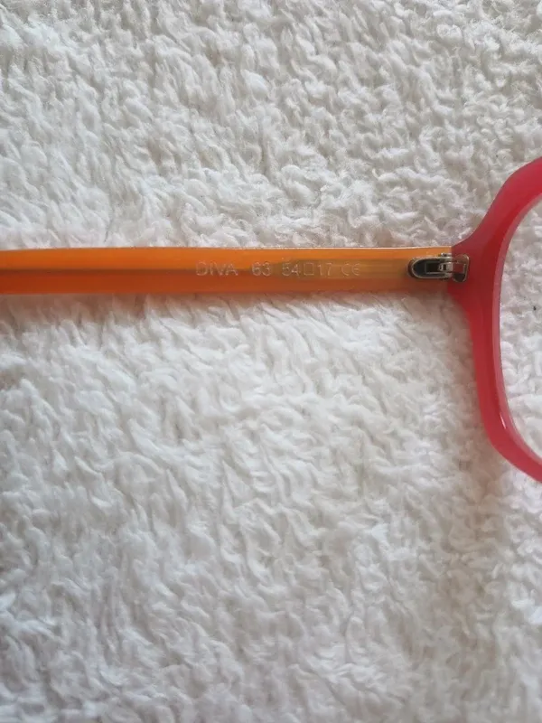 Gafas Caroline Abram rojas y naranjas