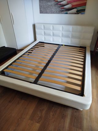 Letto contenitore bianco in pelle