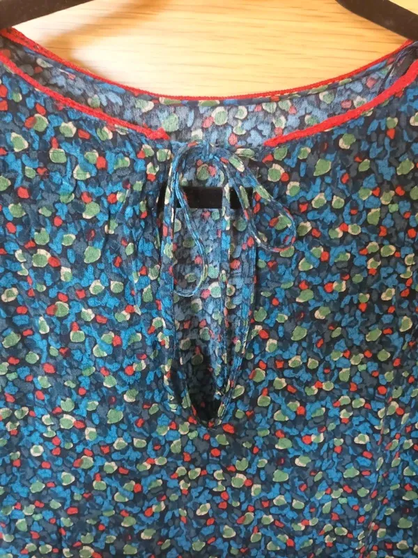 Vestido Zara azul estampado