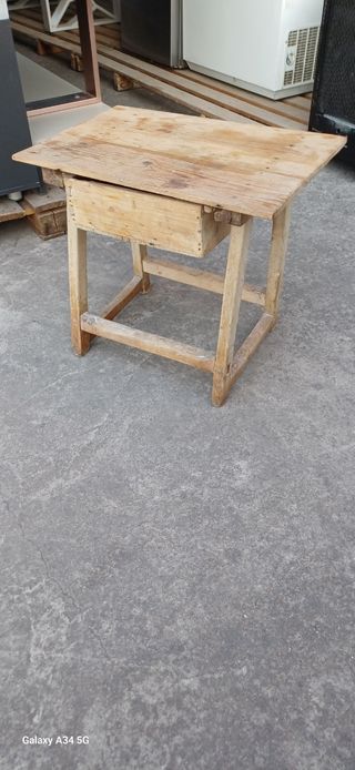 Mesa tocinera rústica vintage