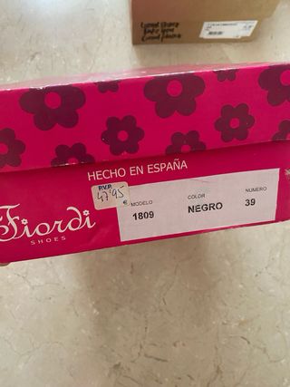 Sandalias tacón negro piel