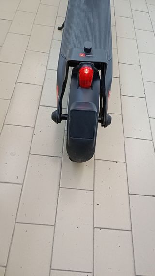 Patinete Xiaomi 4 Lite 2ª Gen