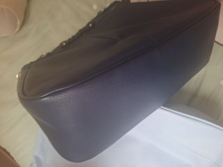2 bolsos: mayoral azul marino y celeste