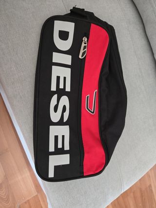 Zapatillas Diesel - Rojo y Negro
