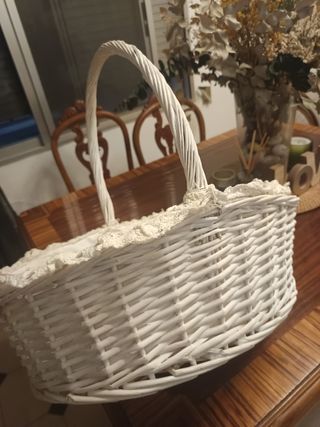 Cesta mimbre blanca ovalada