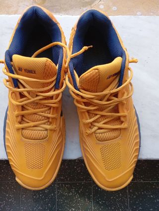 Scarpe Yonex Gialle Tg 43