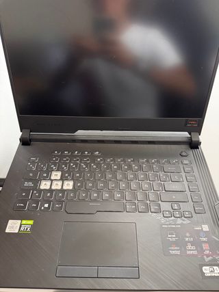 Portátil gaming Asus ROG Strix G512