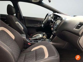 Kia Ceed 1.6 CRDi VGT 100kW (136CV) GT Line