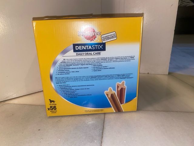 Cepillo y Dentastix x56 para Perros