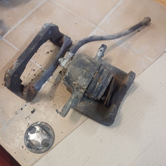 Pinza freno Patrol K260 usada