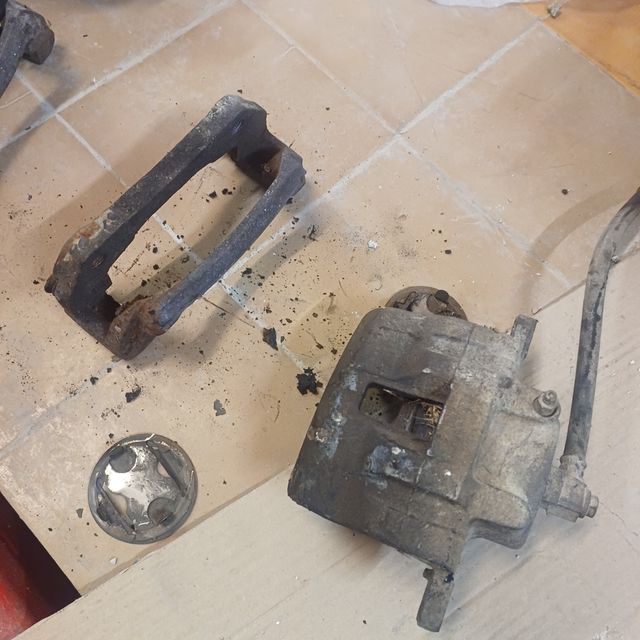 Pinza freno Patrol K260 usada