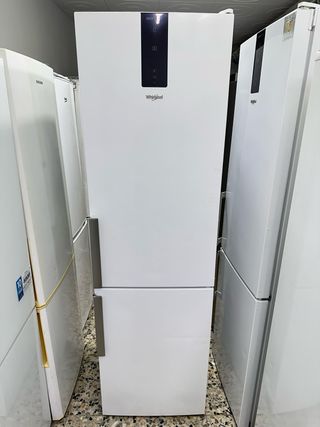Nevera Whirlpool con Gatantia y Transporte
