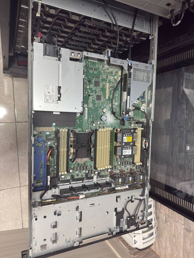 Servidor HP ProLiant DL160 Gen10