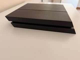 PS4 (PlayStation 4) - Console nera