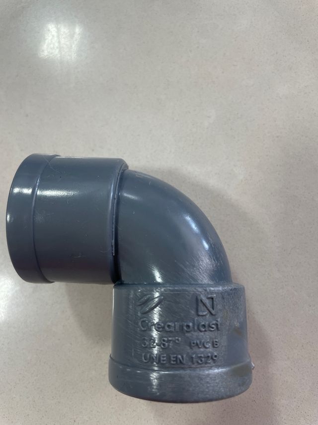 Accesorios PVC fontanería (17uds)