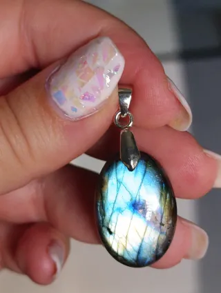 Ciondolo Labradorite blu