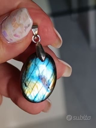 Ciondolo Labradorite blu