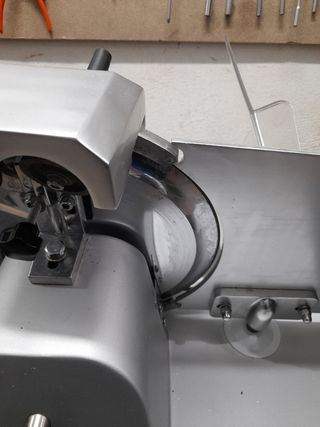 Cortadora fiambres Lacor 69130