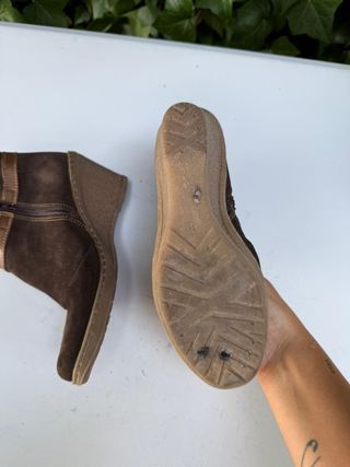 Botines ante marrón - cuña