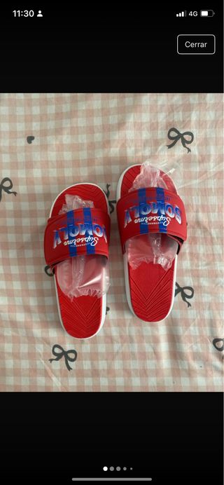 Chanclas Southampton rojas y azules