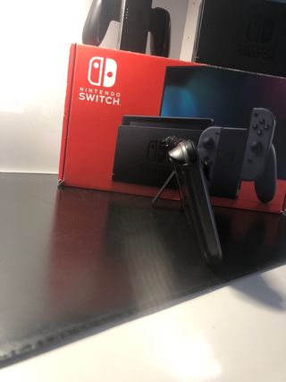 Nintendo Switch - Negra