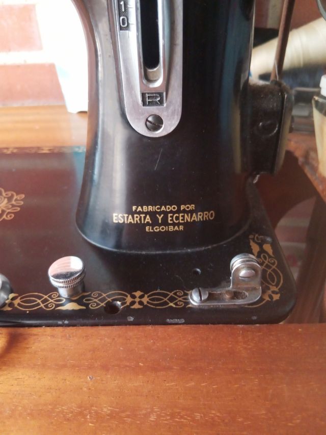 Máquina coser Sigma Antigua