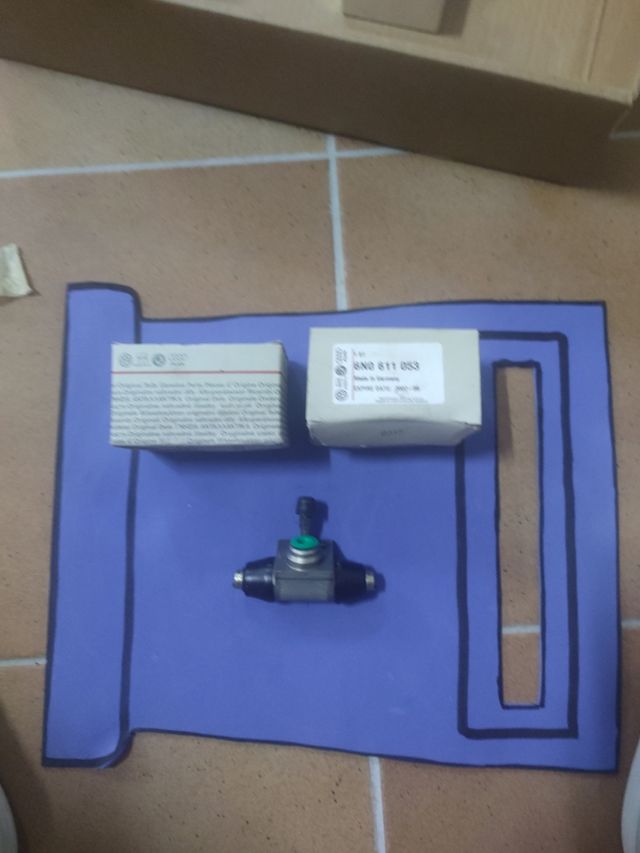 Bombines de freno VW - 8N0 811 053