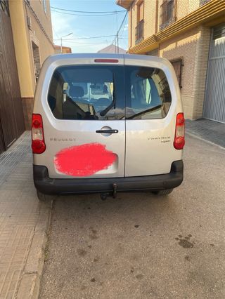 Peugeot Partner 2012