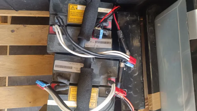 Vehículo terrestre no tripulado Husky A 200