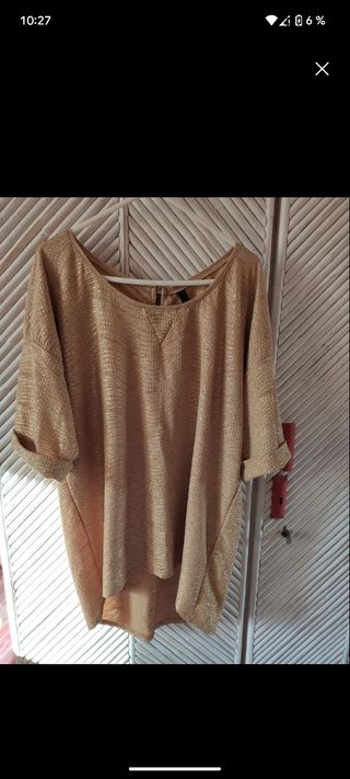 Blusa dorada Zara