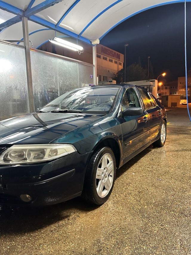 Renault Laguna 2002. Sin ITV
