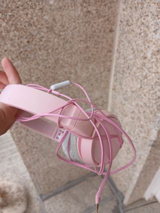 Auriculares Sony rosa